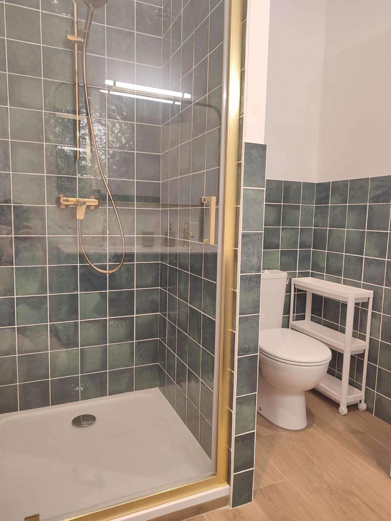 Le Petit 1881 Apartment Ampuis Bagian luar foto